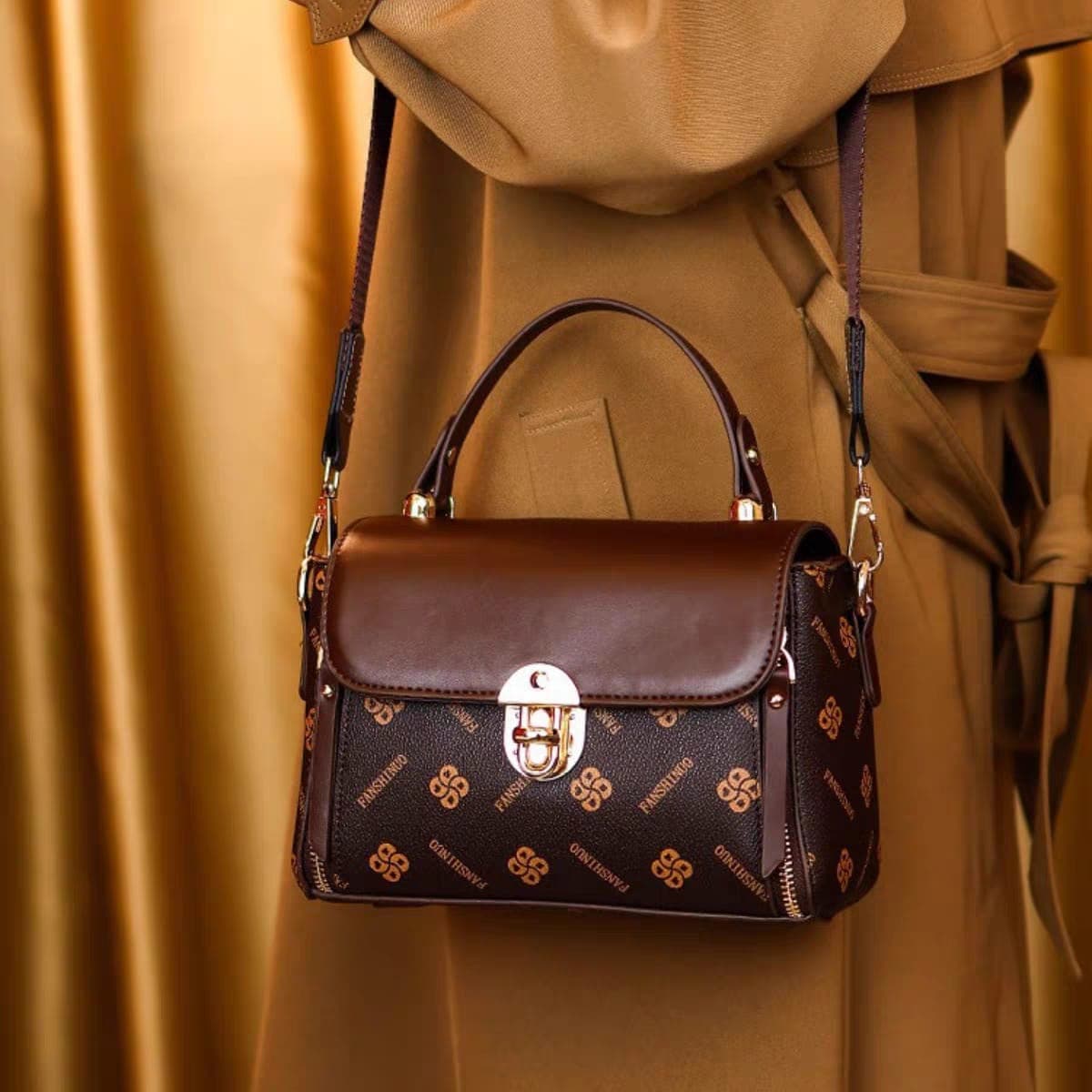 New Fashionable Printed Portable Shoulder Crossbody Bag thumbnail